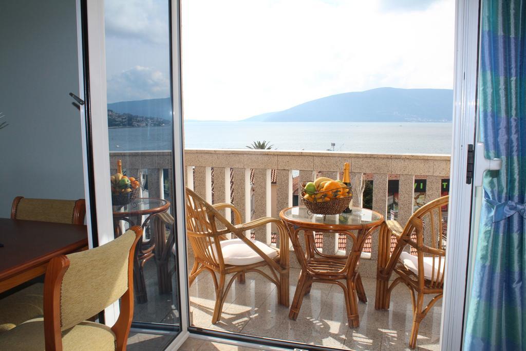 Tazex Apartments Herceg Novi Phòng bức ảnh